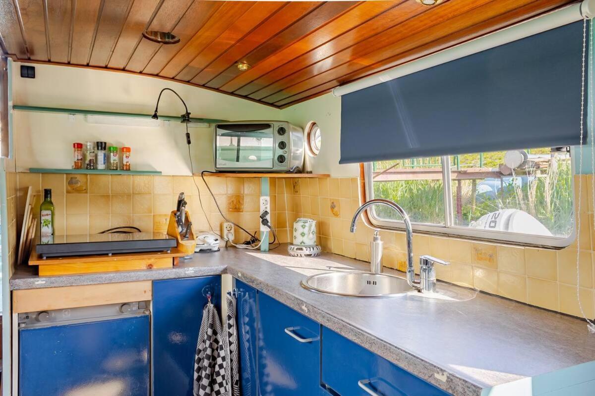 Floating B&B Amsterdam Buitenkant foto